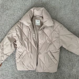 Abercrombie light puffer jacket
